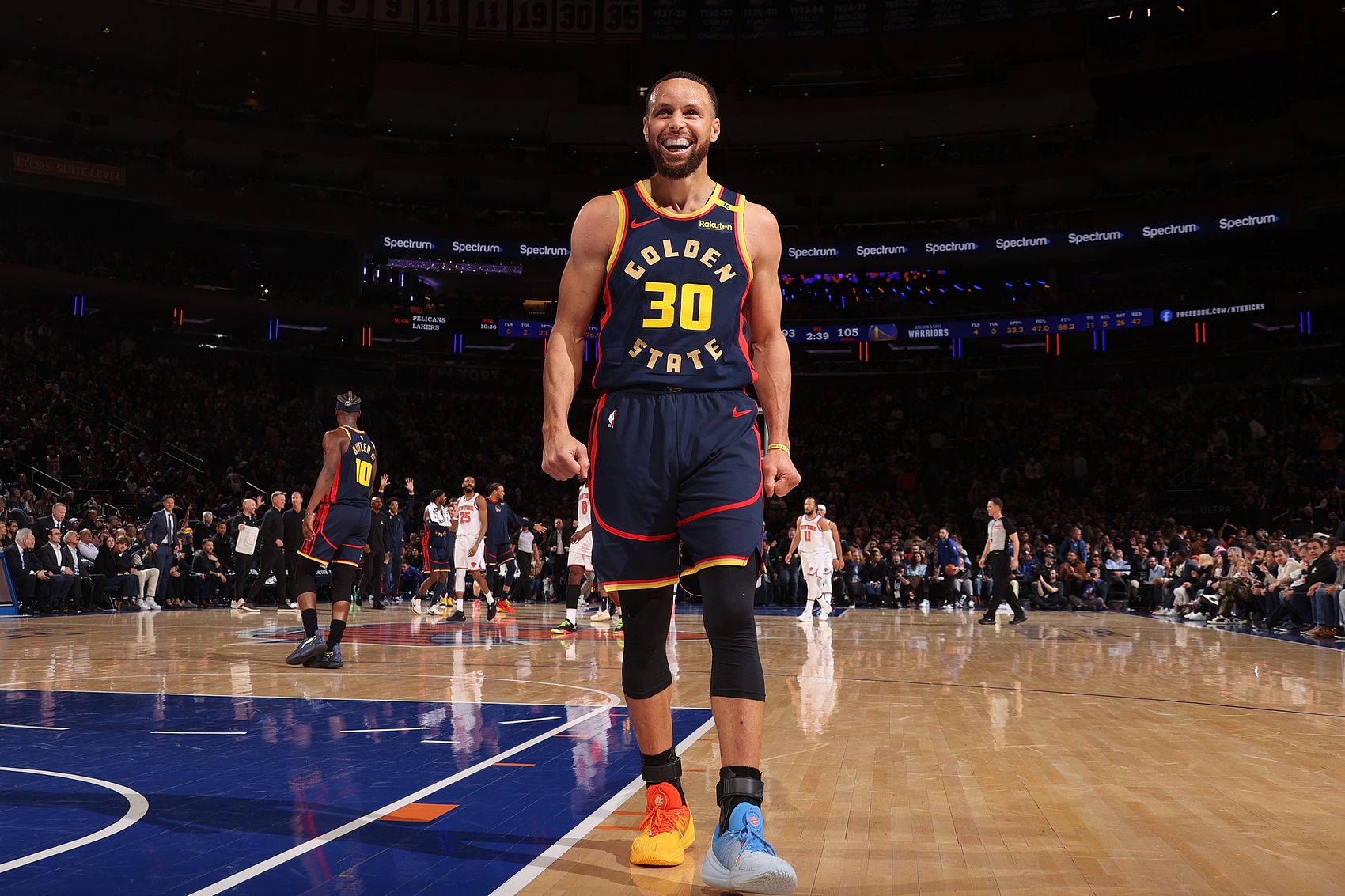 咪咕体育直播咪咕视频-北卡罗来纳州戴维森镇30号州际公路出口正式以斯蒂芬·库里命名